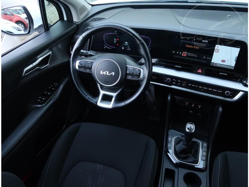 2024 Kia SPORTAGE - 13