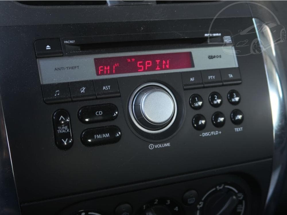 2011 Suzuki SX4 - 25