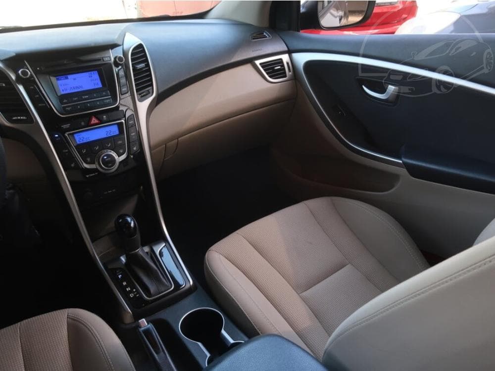 2012 Hyundai i30 - 8