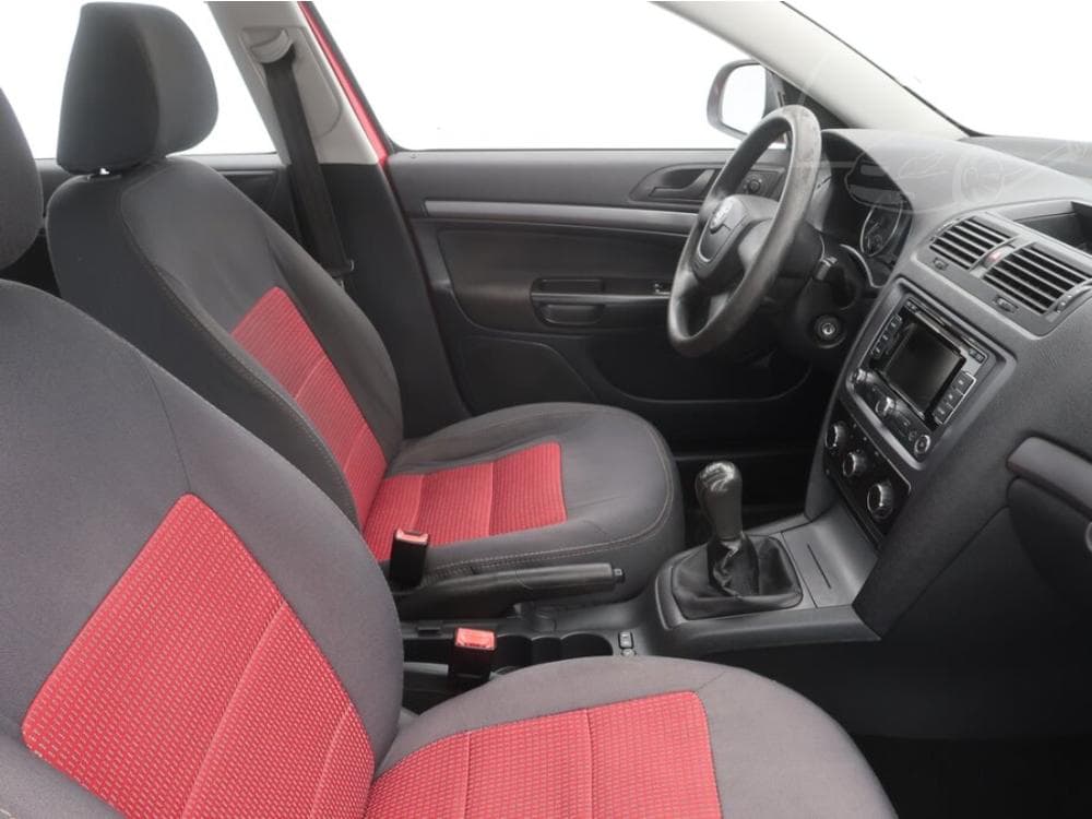 2010 Škoda OCTAVIA - 9