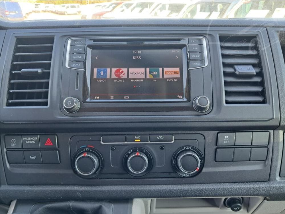 2019 Volkswagen TRANSPORTER - 25