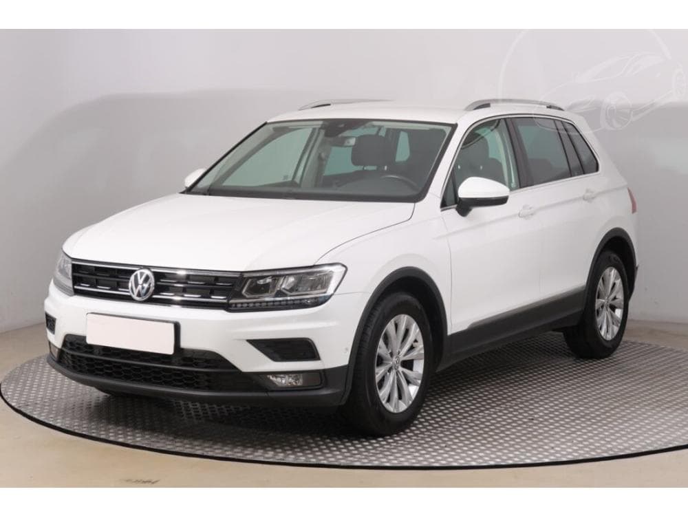2018 Volkswagen TIGUAN - 4