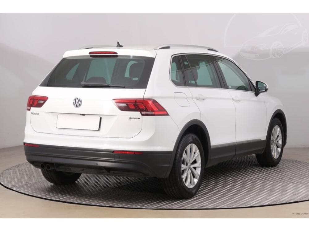 2018 Volkswagen TIGUAN - 13