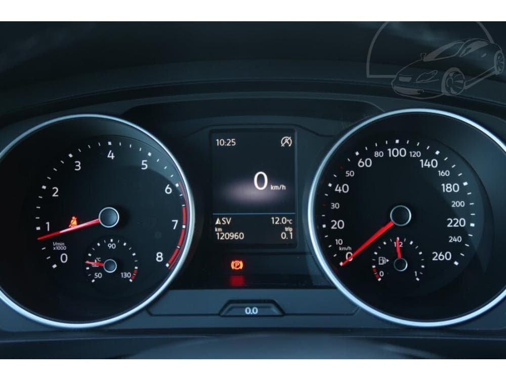 2018 Volkswagen TIGUAN - 31