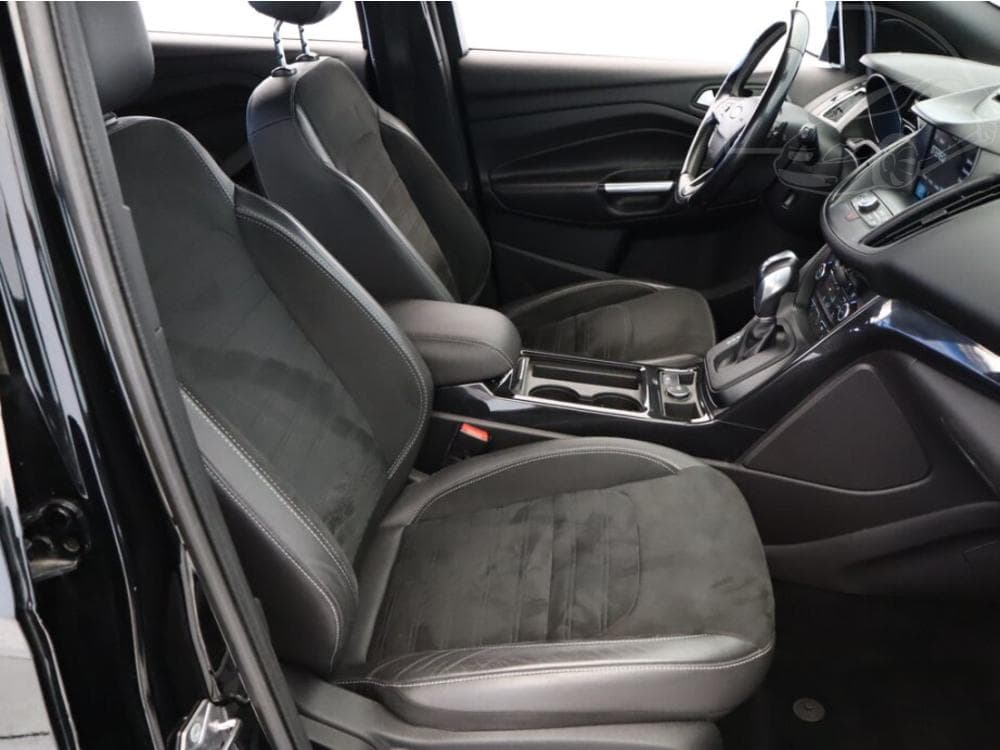 2017 Ford KUGA - 13