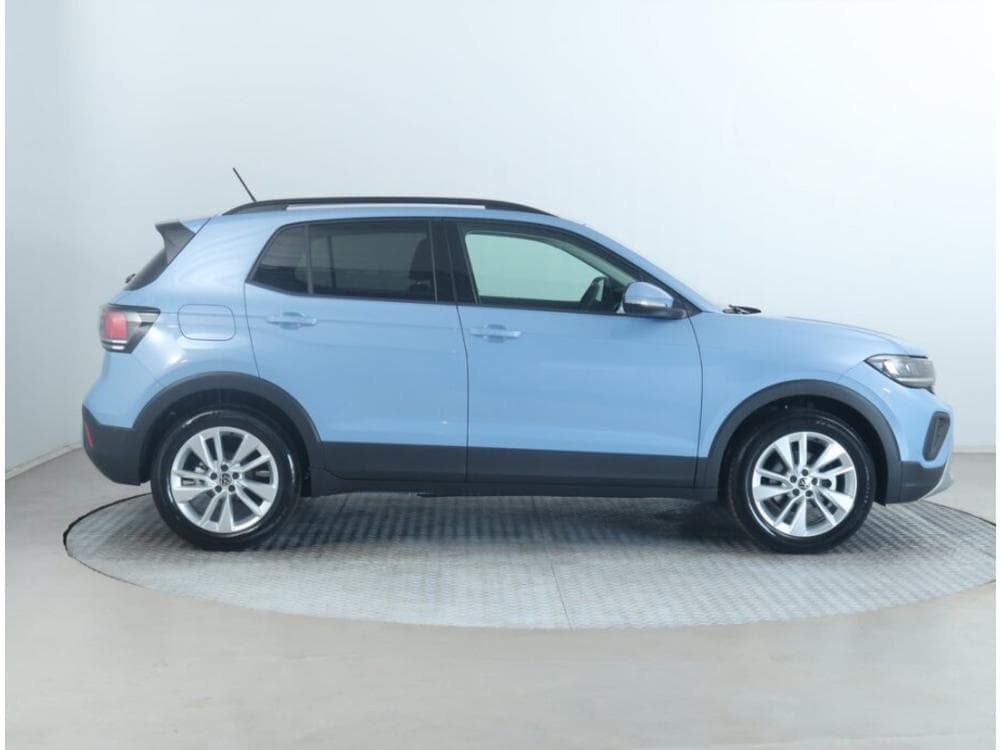 2025 Volkswagen T-CROSS - 11