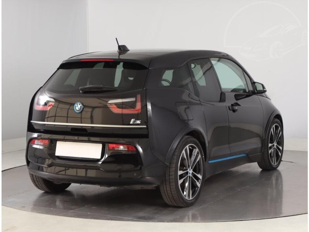 2020 BMW i3 - 9