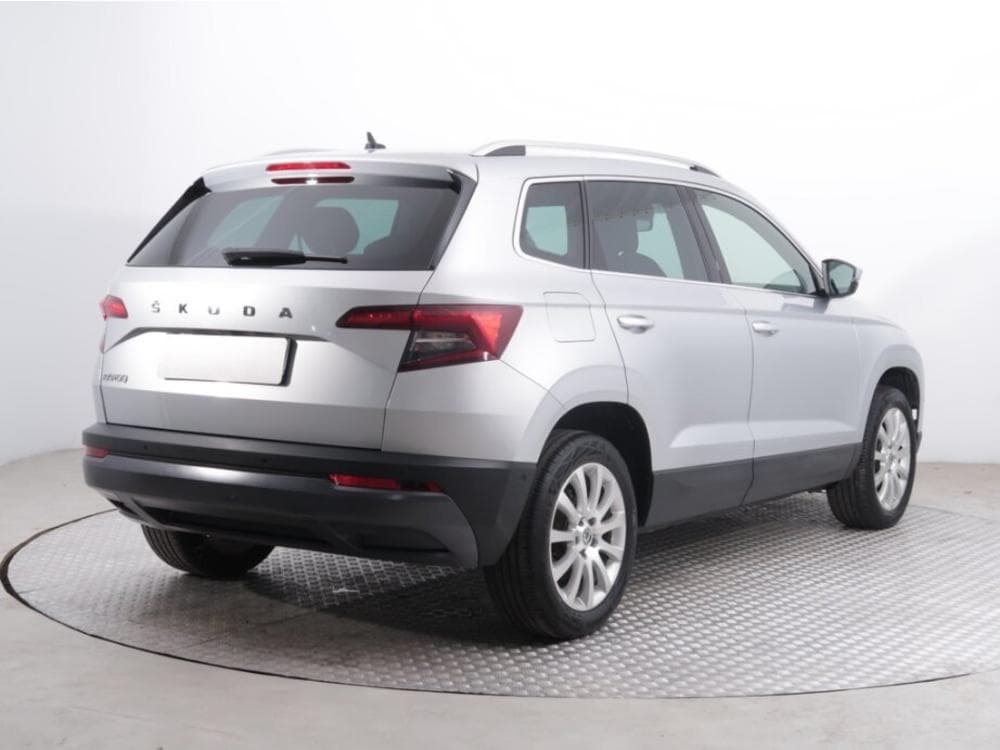 2020 Škoda KAROQ - 9