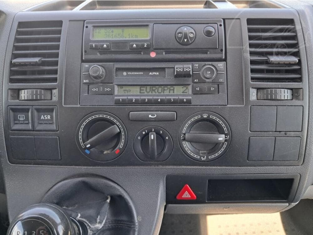 2006 Volkswagen TRANSPORTER - 9