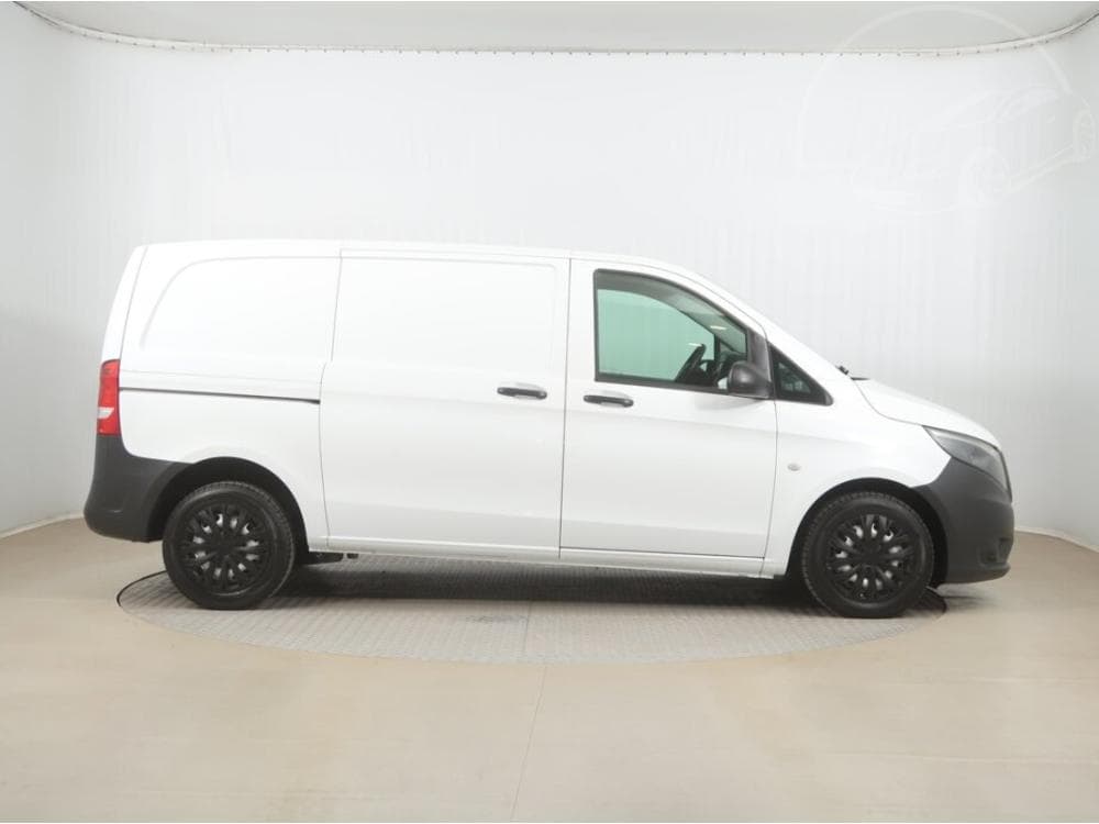 2019 Mercedes-Benz VITO - 16