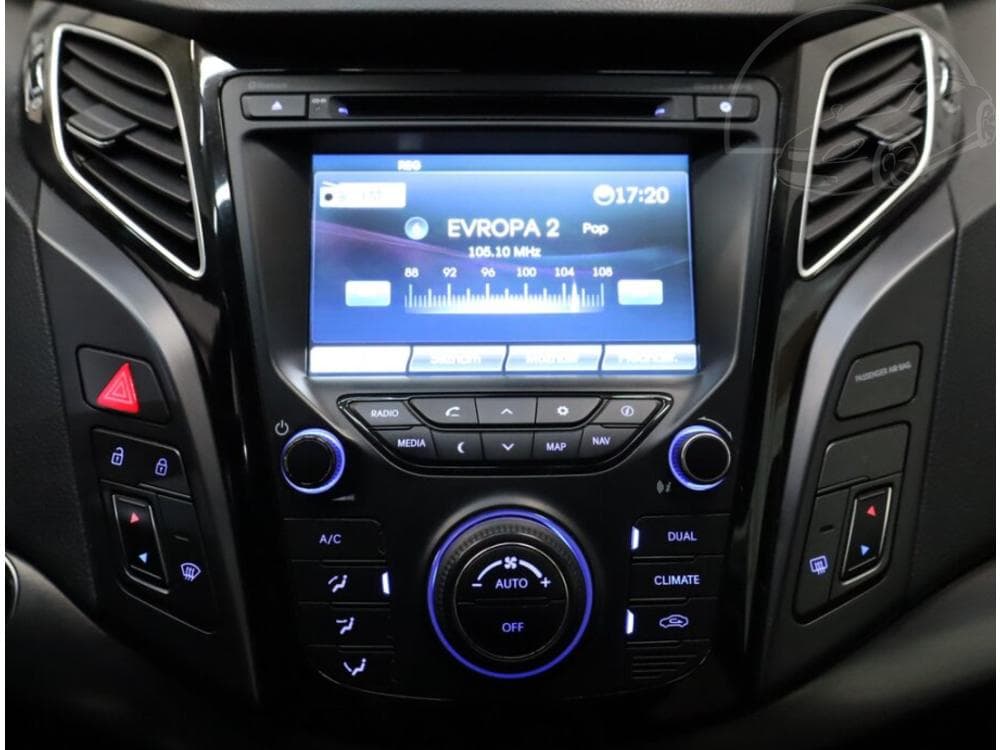 2012 Hyundai i40 - 12