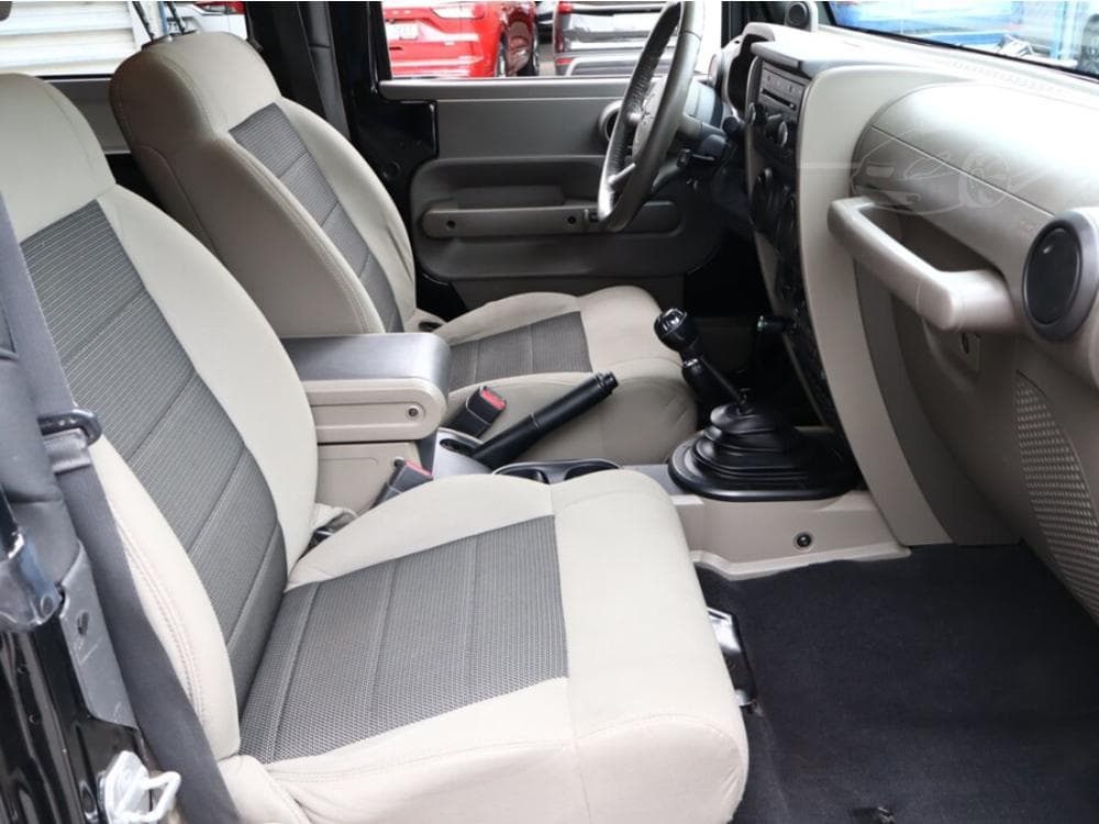 2010 Jeep WRANGLER - 19