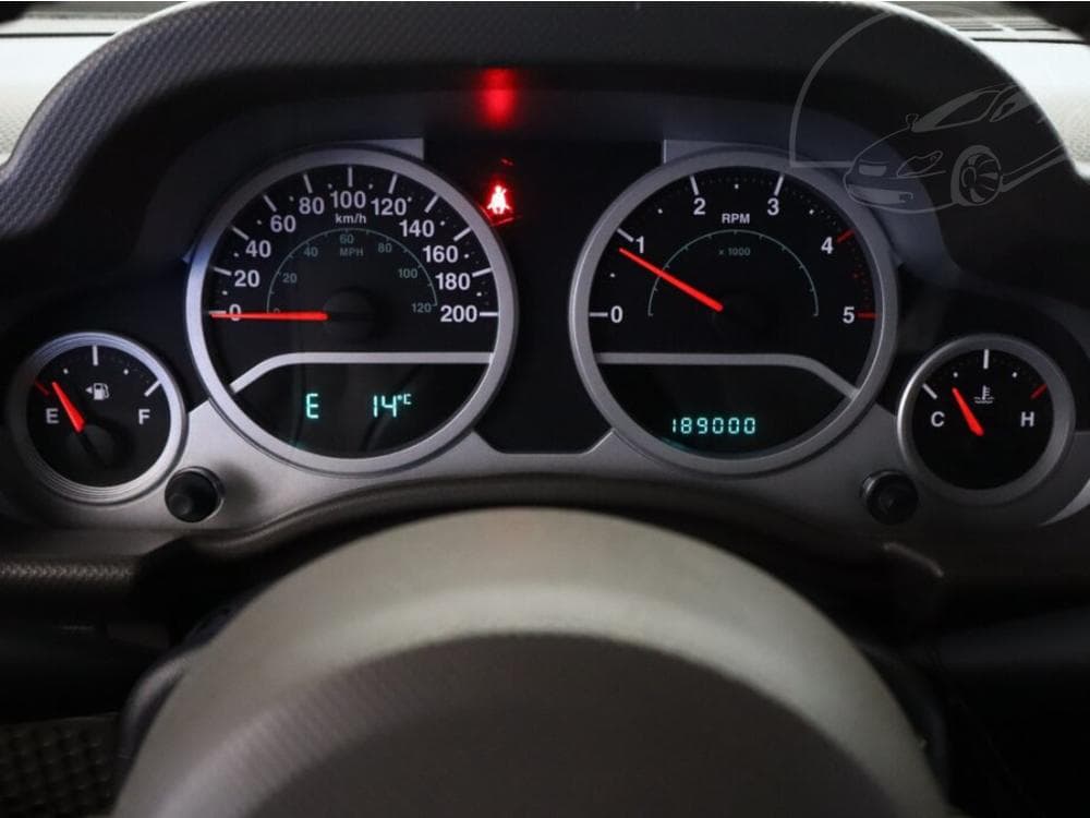 2010 Jeep WRANGLER - 25