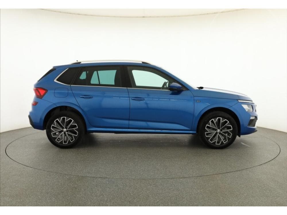 2025 Škoda KAMIQ - 11