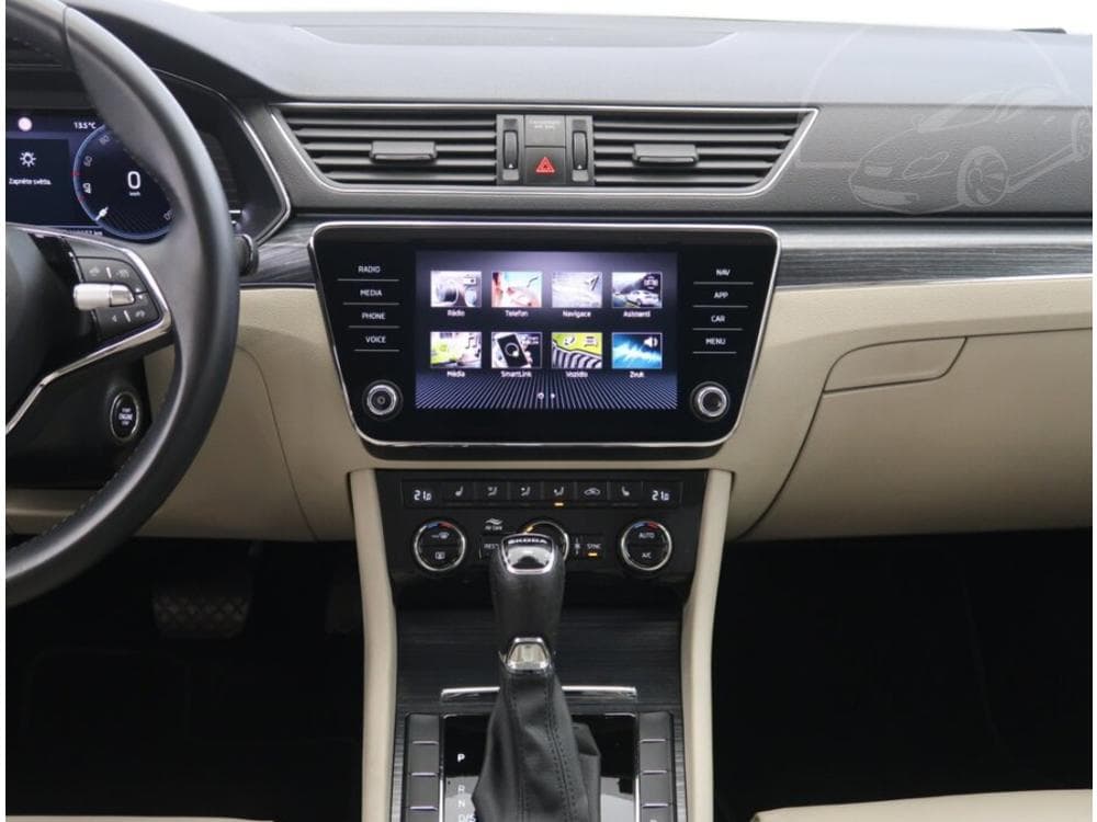 2022 Škoda SUPERB - 23