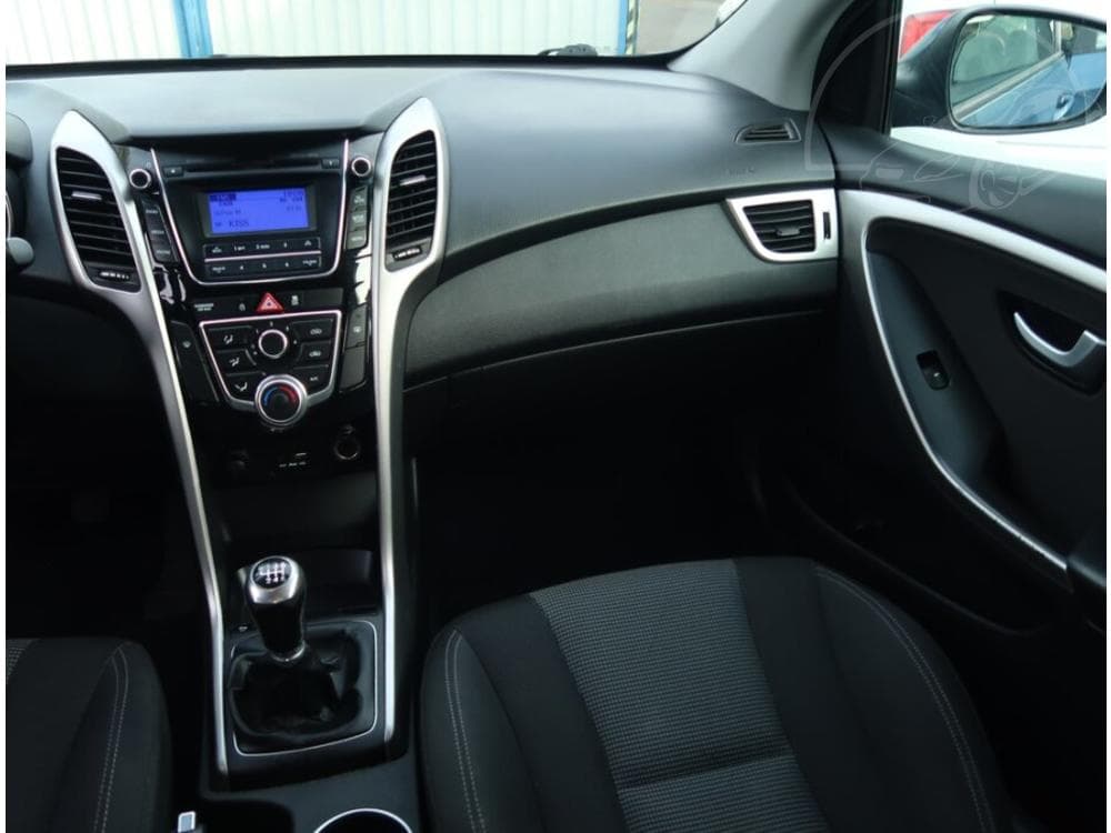 2016 Hyundai i30 - 15