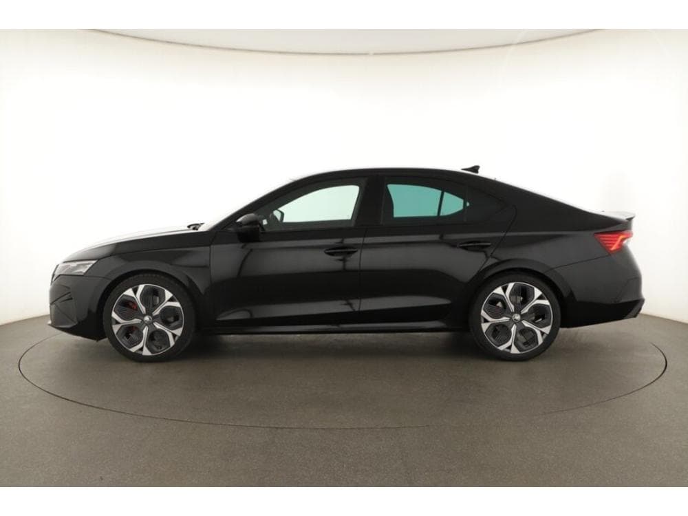 2025 Škoda OCTAVIA - 7