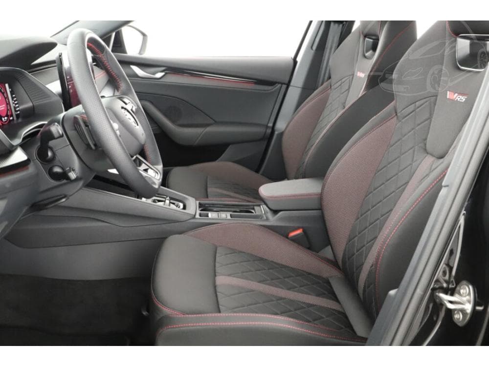 2025 Škoda OCTAVIA - 19