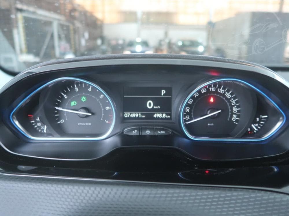 2016 Peugeot 2008 - 11