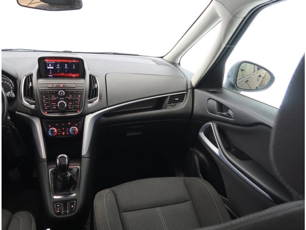 2015 Opel ZAFIRA - 8