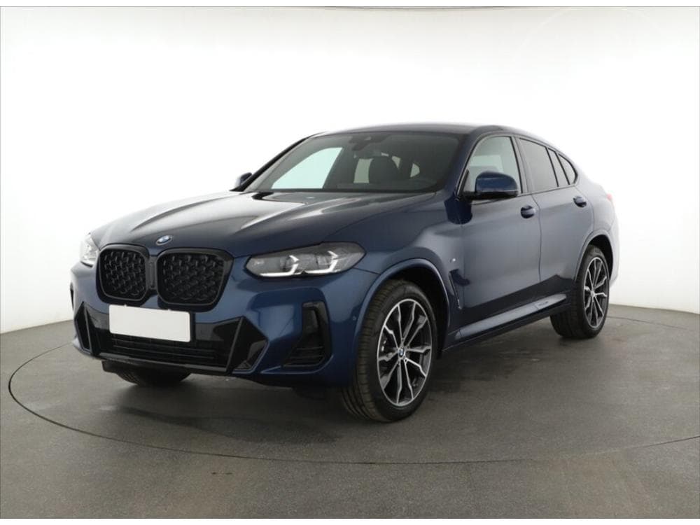 2025 BMW X4 - 4