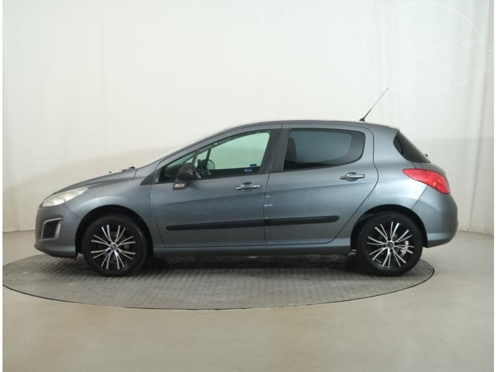 2011 Peugeot 308 - 3