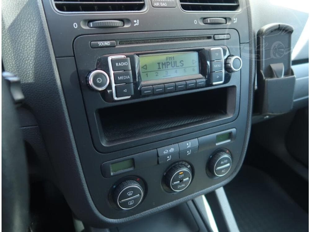 2009 Volkswagen GOLF - 12