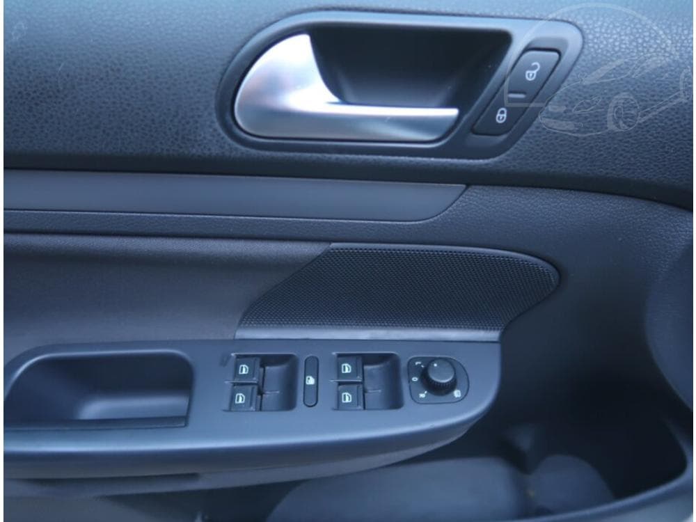 2009 Volkswagen GOLF - 14