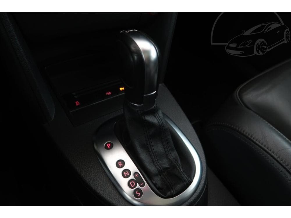 2011 Volkswagen TOURAN - 15
