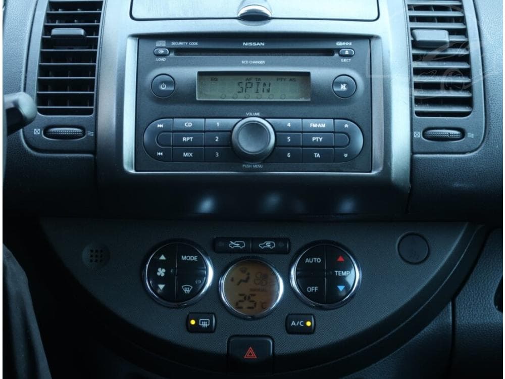 2006 Nissan NOTE - 12