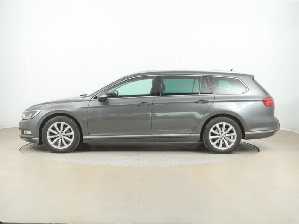2015 Volkswagen PASSAT - 3