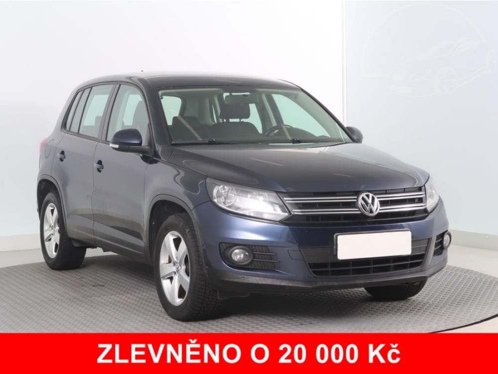 2012 Volkswagen TIGUAN