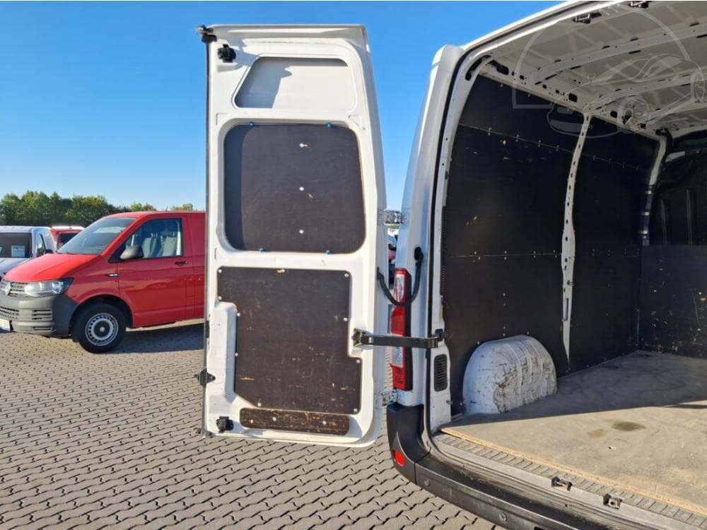 2019 Opel MOVANO - 34