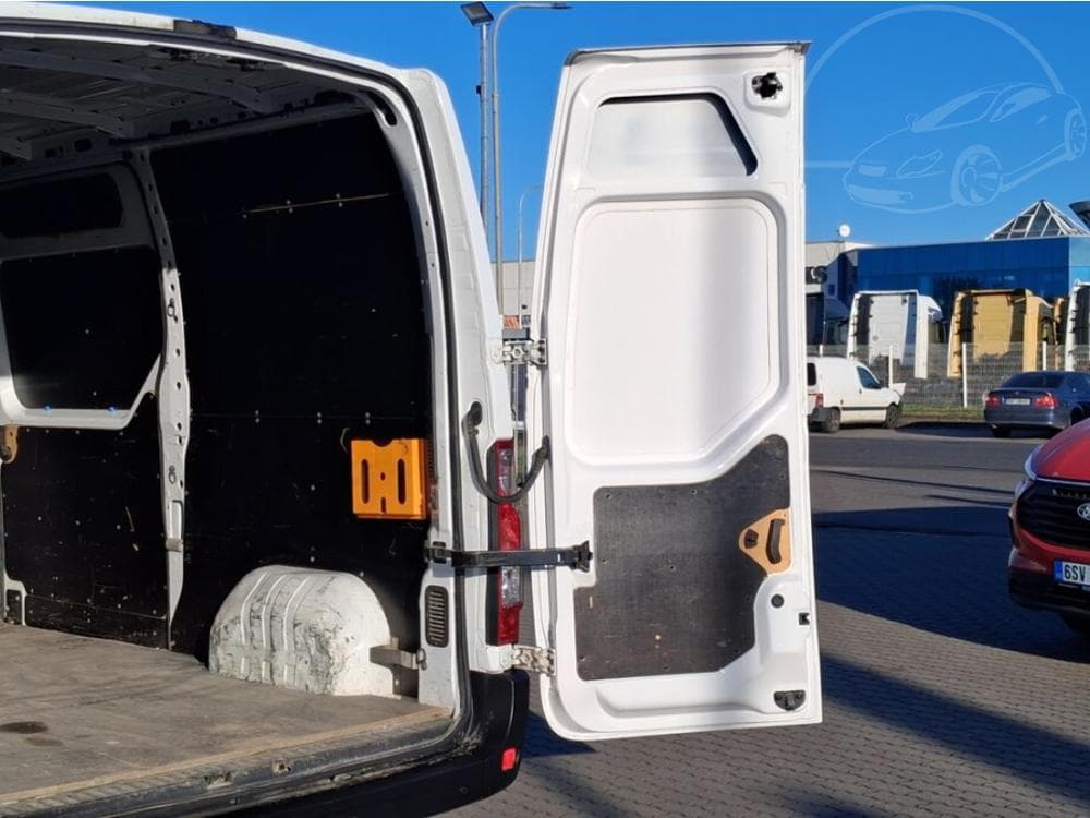 2019 Opel MOVANO - 37