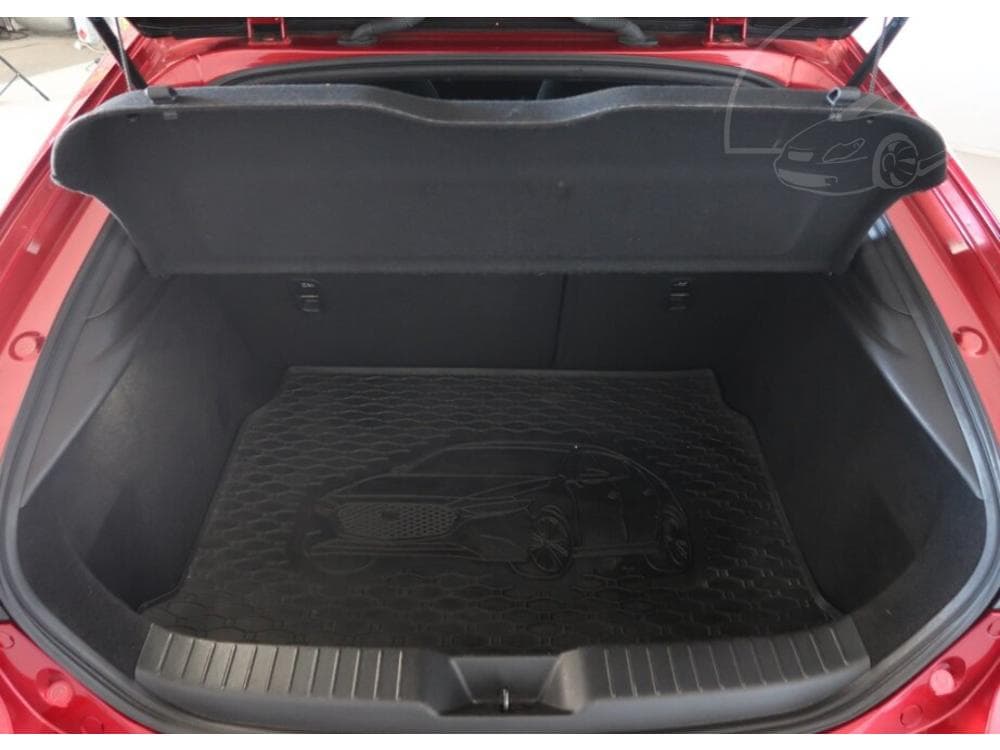 2022 Mazda 3 - 27