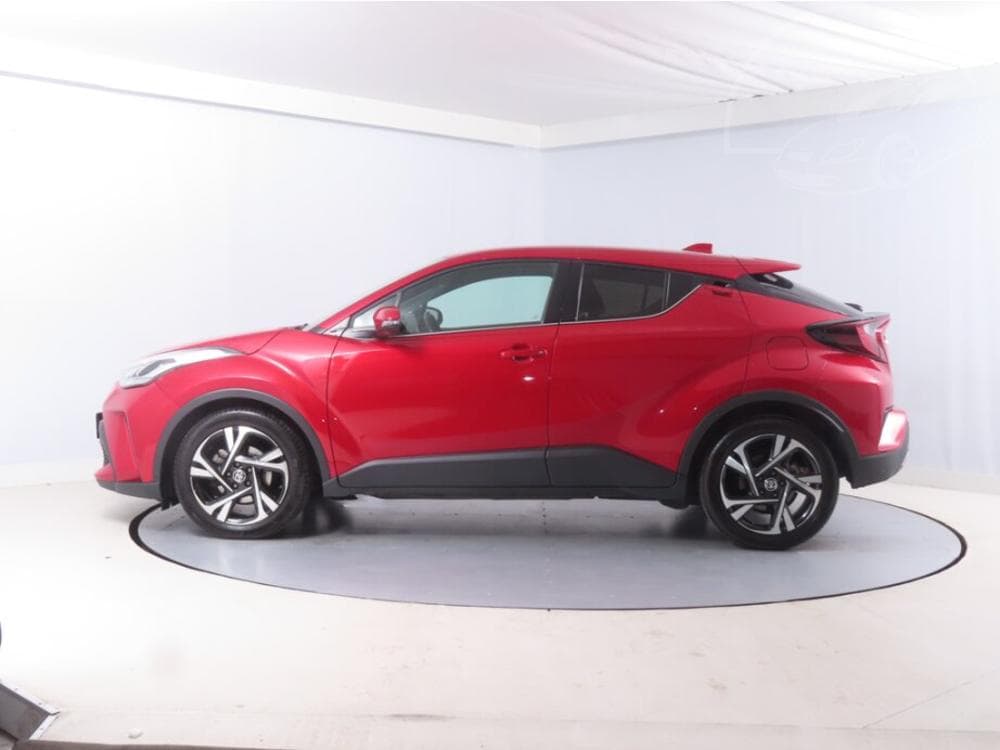 2023 Toyota C-HR - 5