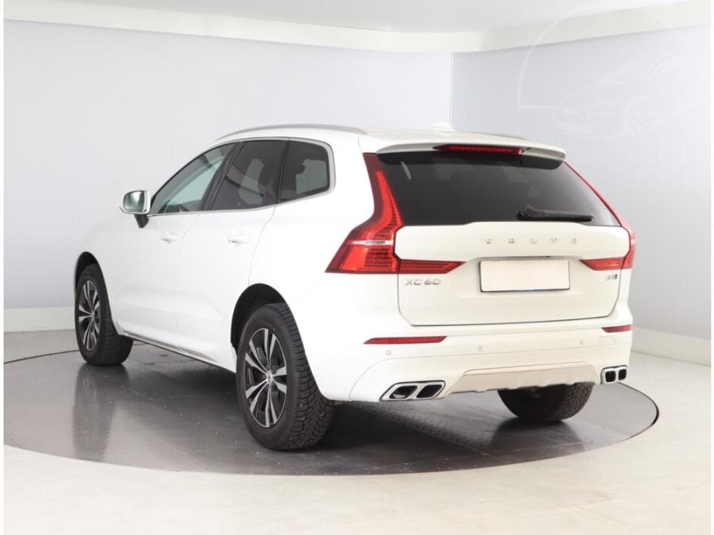 2020 Volvo XC60 - 7