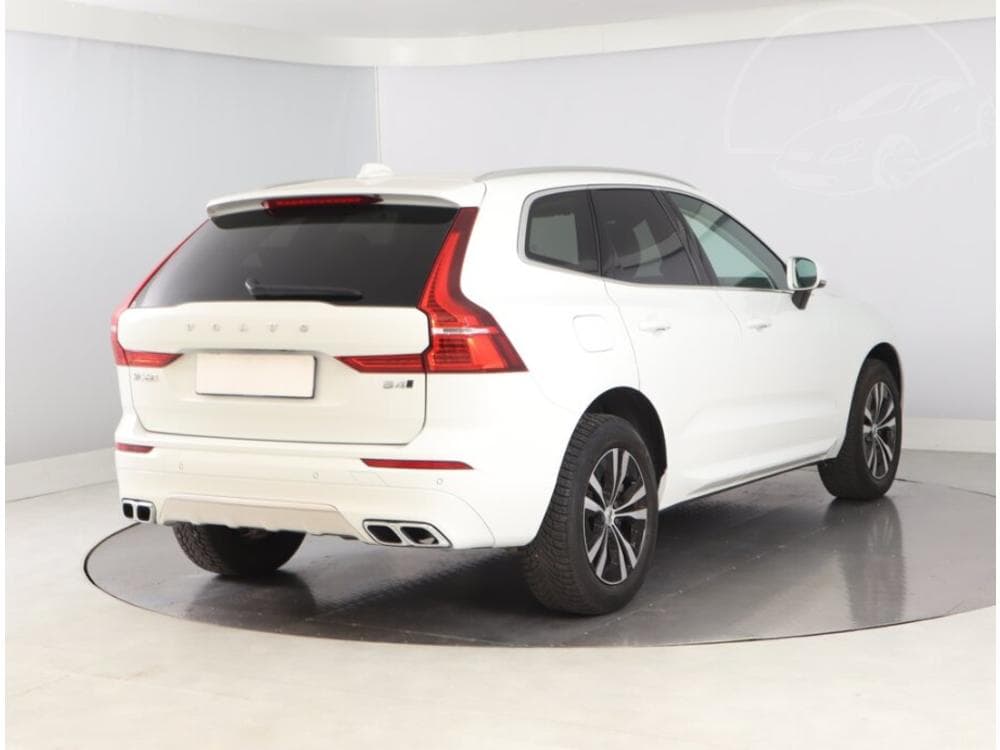 2020 Volvo XC60 - 9