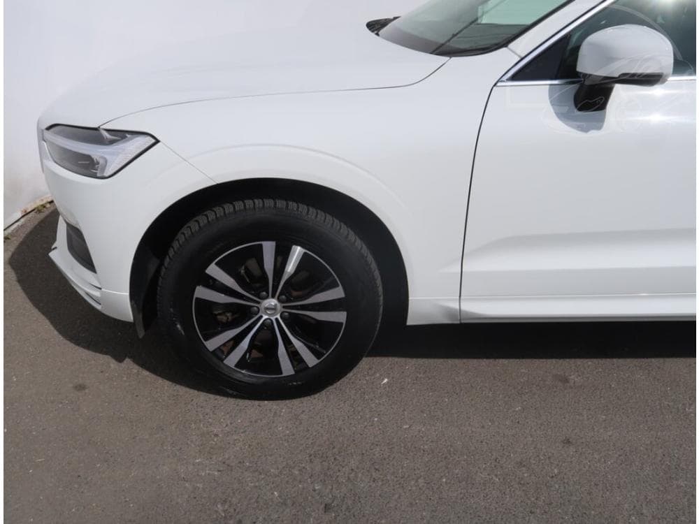 2020 Volvo XC60 - 29