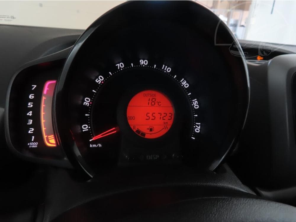 2018 Toyota AYGO - 11
