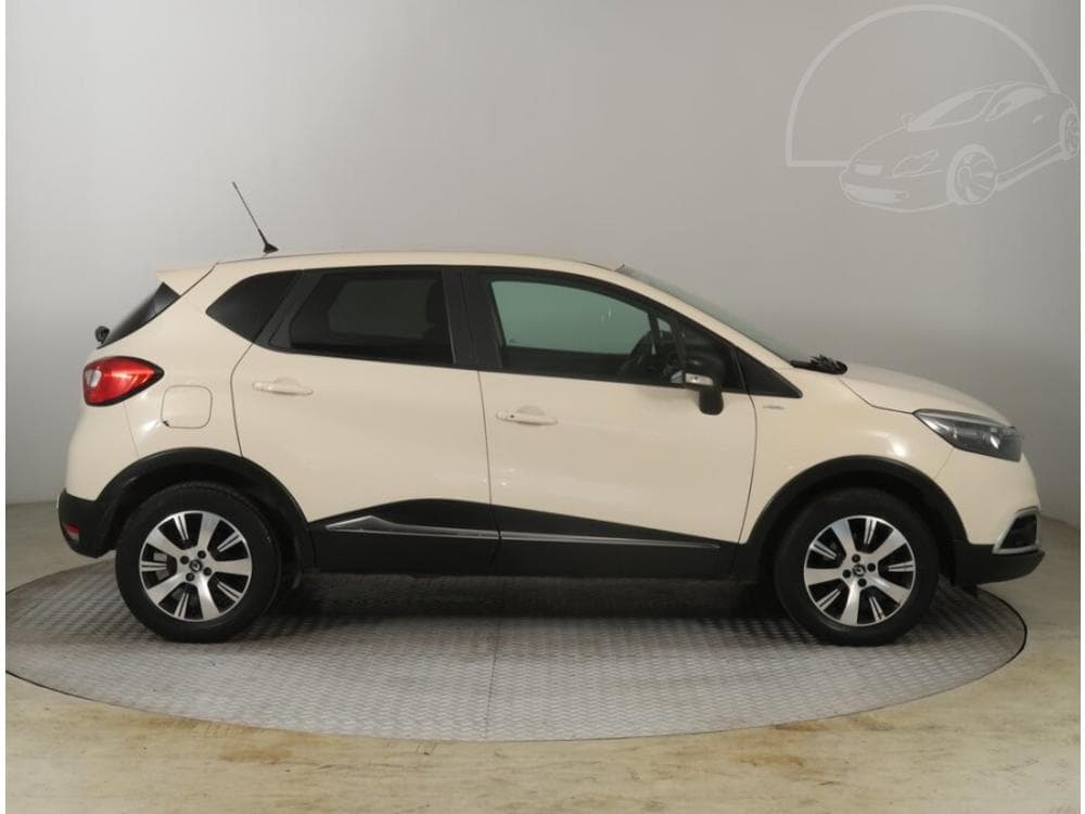 2017 Renault CAPTUR - 6