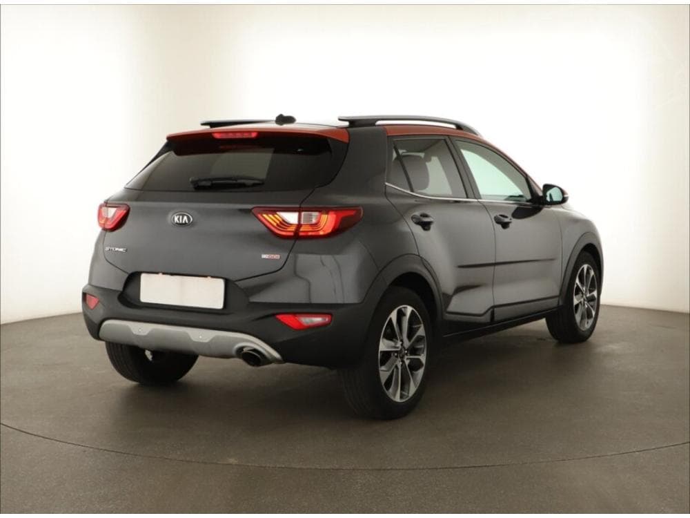 2018 Kia STONIC - 13