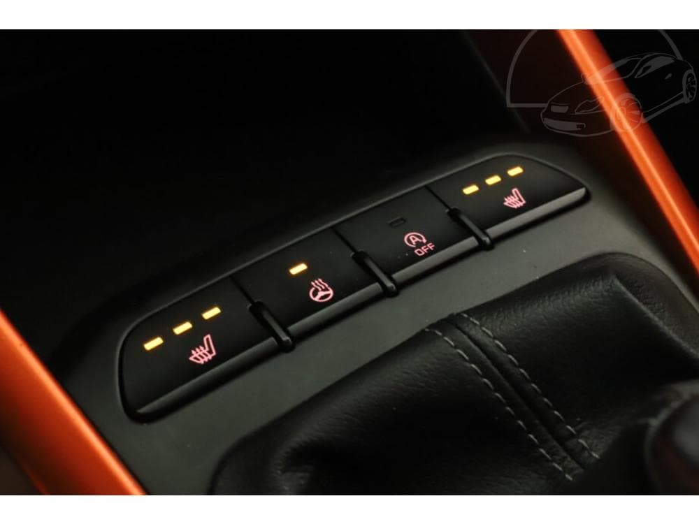 2018 Kia STONIC - 40