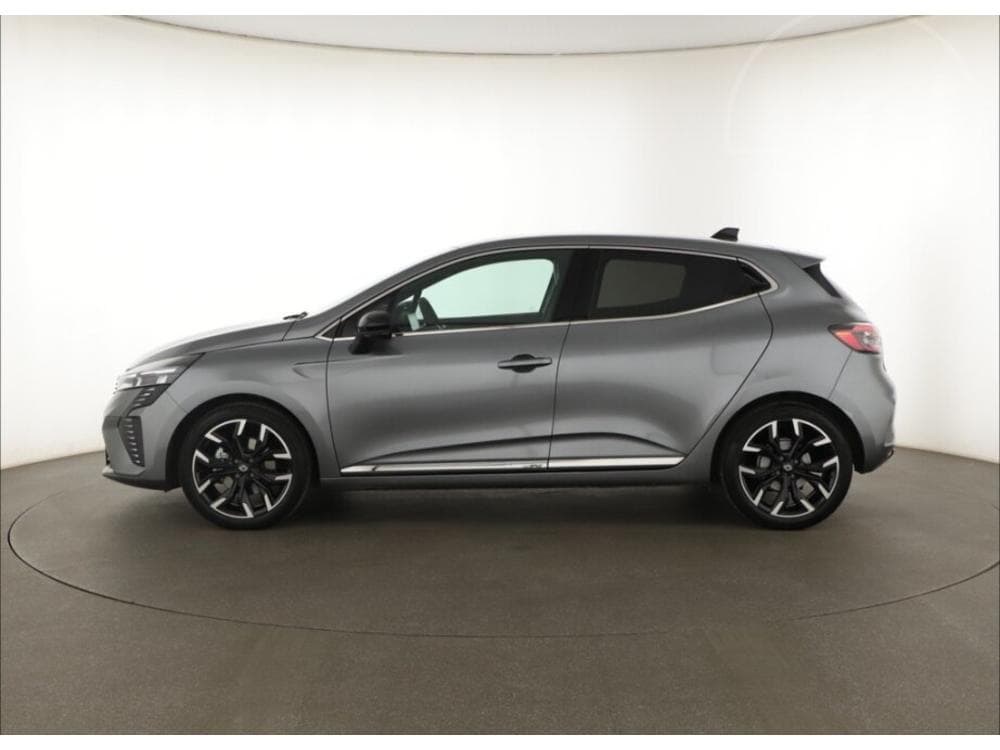 2025 Renault CLIO - 5