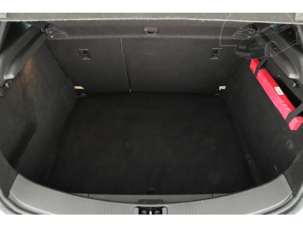 2012 Opel ASTRA - 28