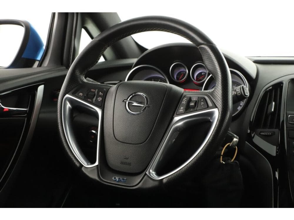 2012 Opel ASTRA - 34