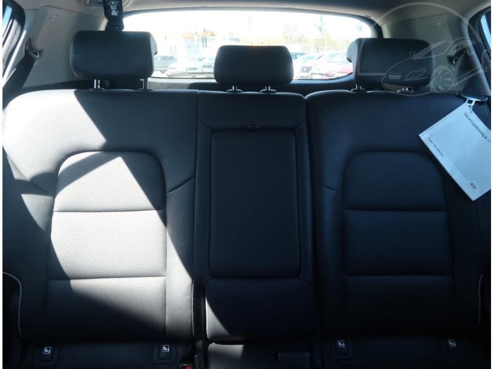 2019 Kia SPORTAGE - 28
