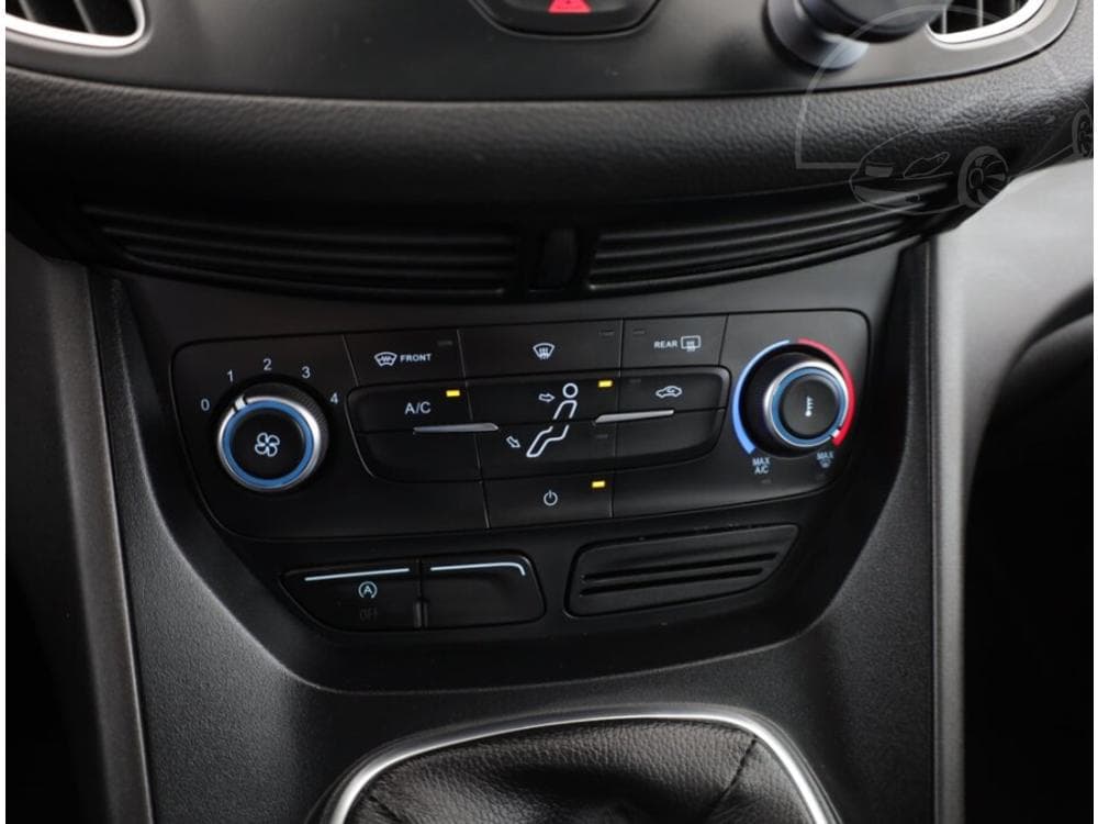 2019 Ford C-MAX - 10