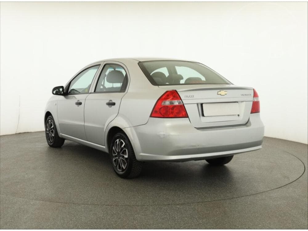 2010 Chevrolet AVEO - 4