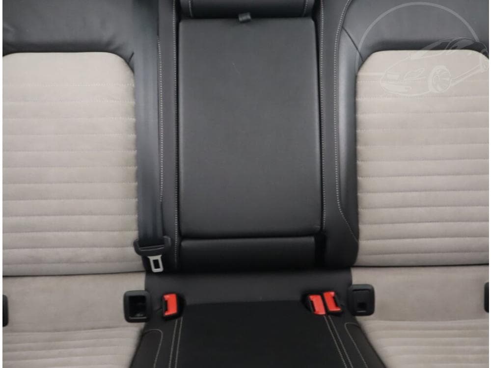2019 Volkswagen PASSAT - 28